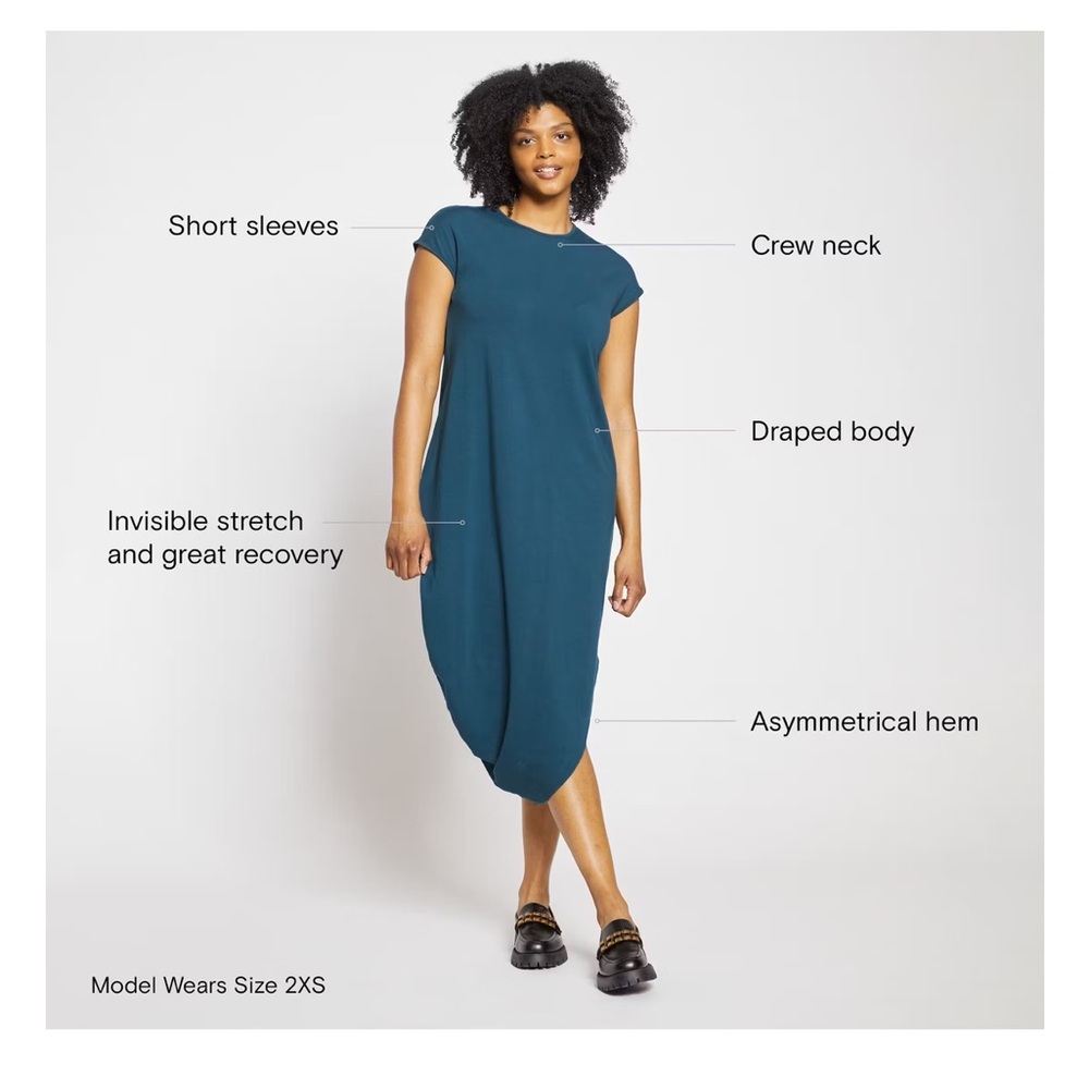 NWT Universal Standard Geneva Dress color silver pine sz 2XS 6-8